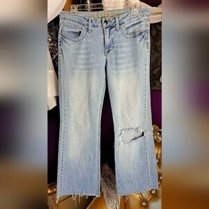 Duck Head Jeans Co. Blue Distressed Jeans. Size 11